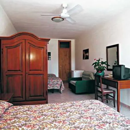 La Brunese 3* טורה דל'אורסו