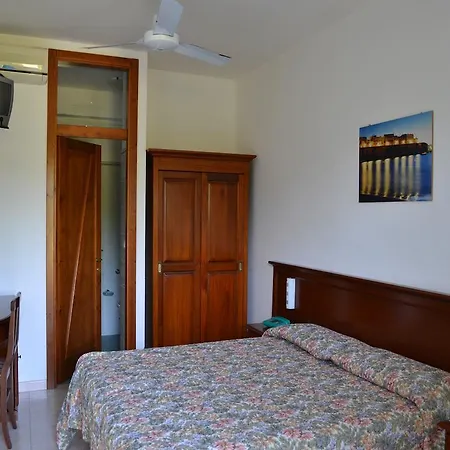 La Brunese פארק נופש טורה דל'אורסו