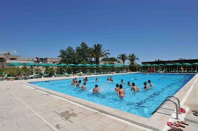 La Brunese Parque de vacaciones 3*